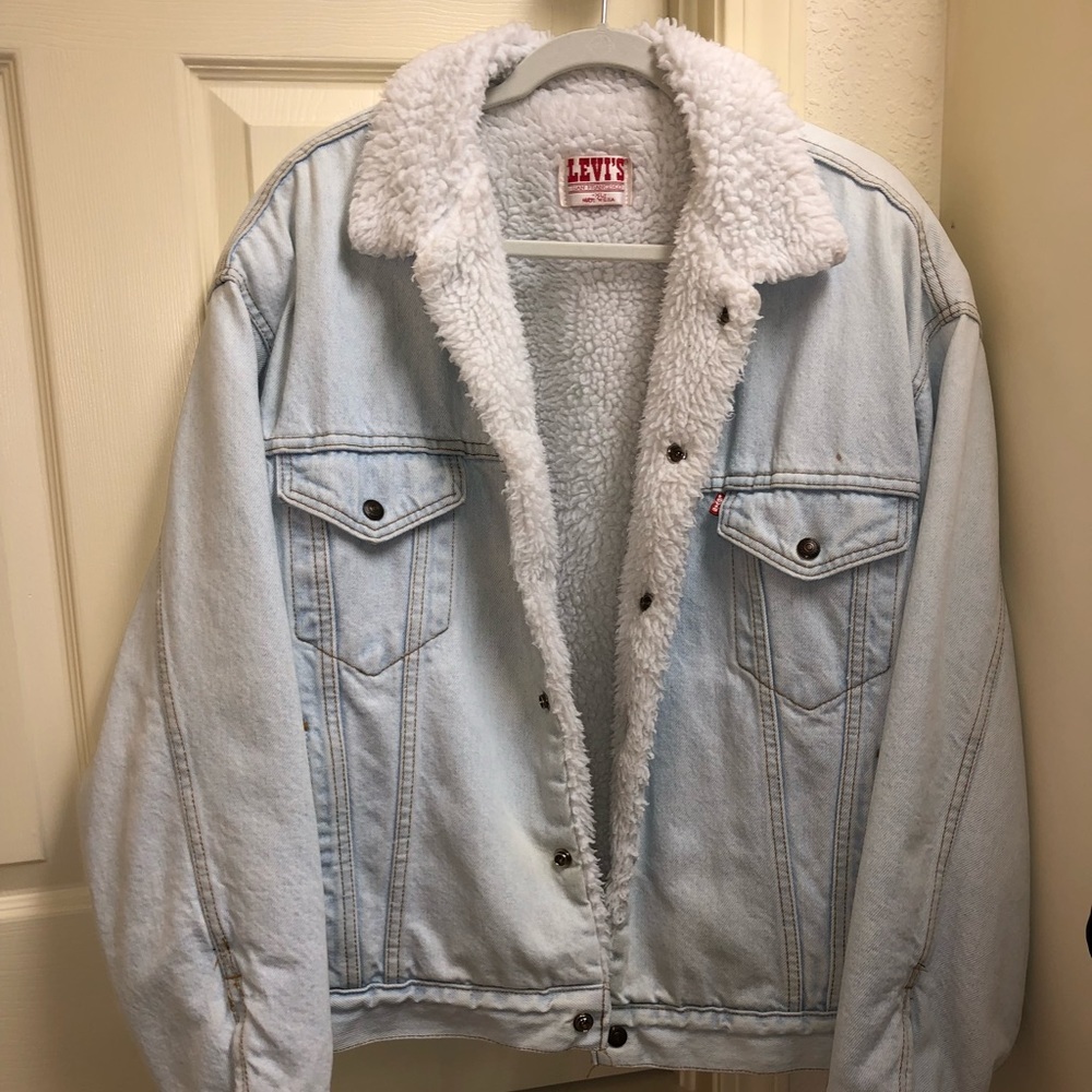 great condition. just too big on me